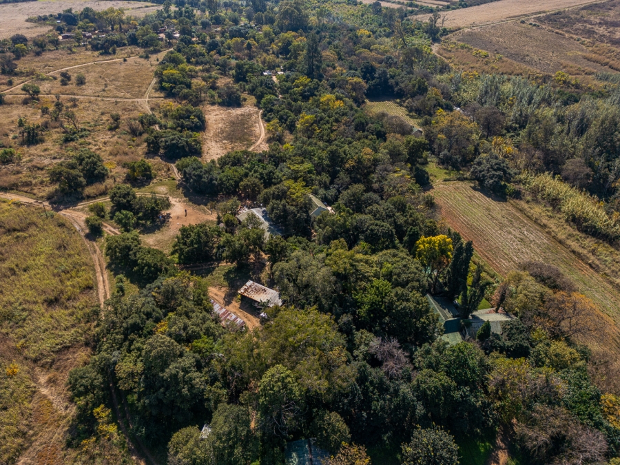 4 Bedroom Property for Sale in Hartbeespoort Rural North West